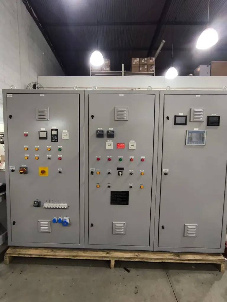 painel de comando elétrico industrial