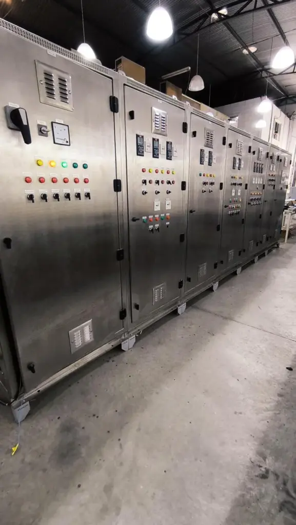 painel de comando elétrico para galpão